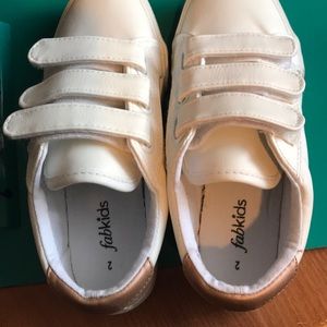 Fab kids new sneakers